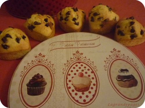 Mini-cakes-aux-pepites-de-chocolat-1.jpg