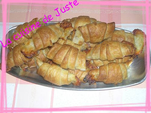 croissant-bacon-mozza-1.jpg