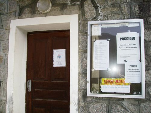 bibliothèque de Poggiolo.jpg