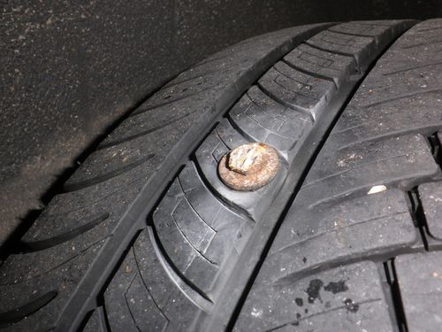 comment réparer pneu crevé