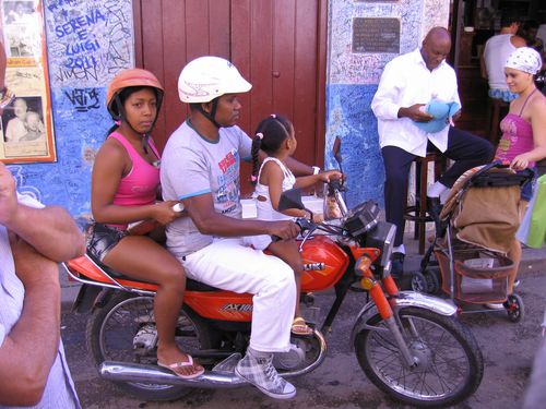 Motos-Cuba-2011 3909