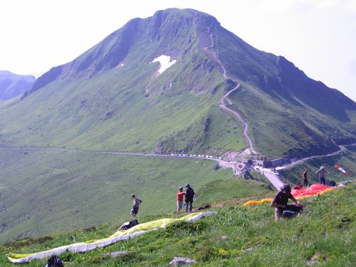 Parapente-dans-le-Cantal 8032