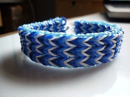 bracelet-loom-triple-tresses-bleu.JPG