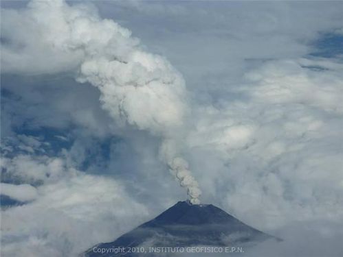 Tungurahua-26.01.10-M.Wering-martinair.jpg