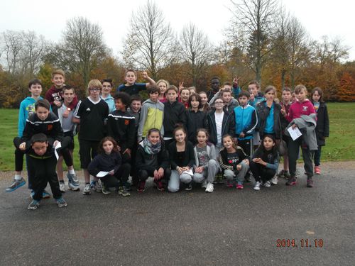 Photo-de-groupe-au-cross-de-Kernault2014.jpg