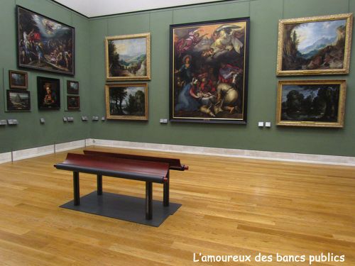 lamoureuxdesbancspublics_louvre_IMG_1035.jpg