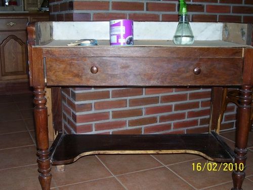 table-SuperMam-.jpg