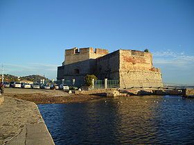 280px-Toulon_Fort_St._Louis_-3---1-.jpg