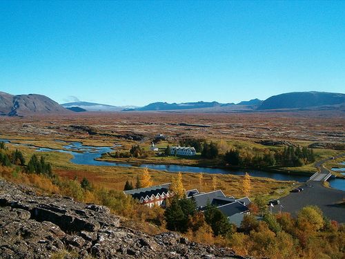 800px-Þingvellir 2006