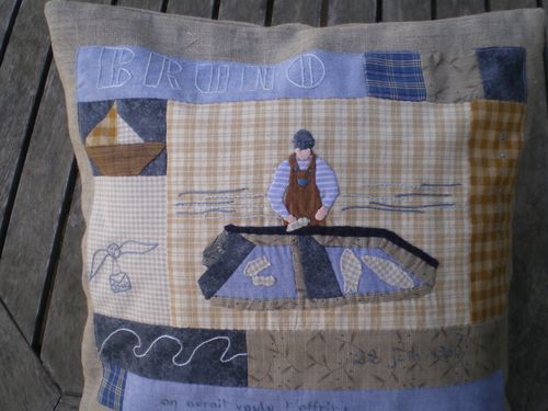 Coussin-BRUNO-001.JPG