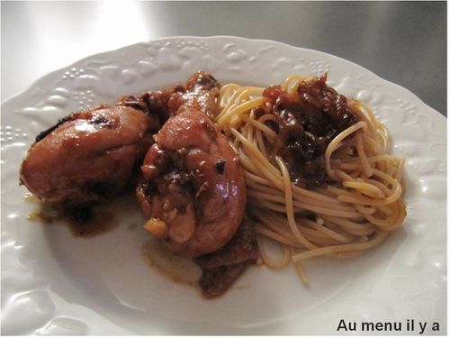 pilons-de-poulet-a-la-confiture-aux-deux-poivrons.jpg