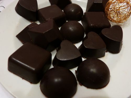 Chocolat-creme-caramel-au-beurre-sale-et-aux-noix-2-borde.jpg