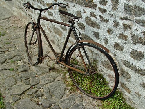 Montro-senart-le-vélo-ancien