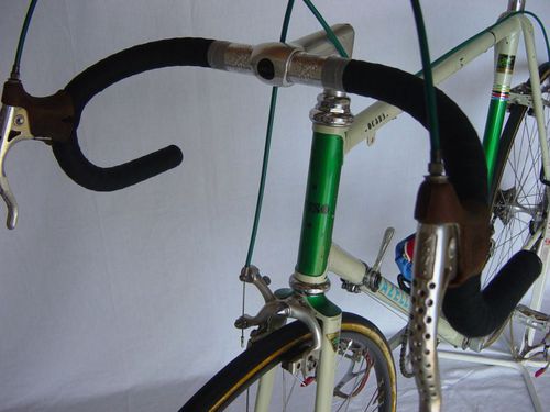 R-guidon-new.jpg