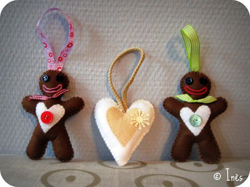 Scrap-Ines-Bonhommes-Pain-d-epice-Coeur-feutrine.jpg