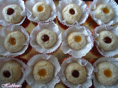 Bouchees-coco-confiture-4.JPG