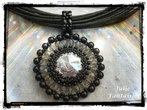 C-7-cabochon-black-diamond-serti-de-noir-drop.jpg