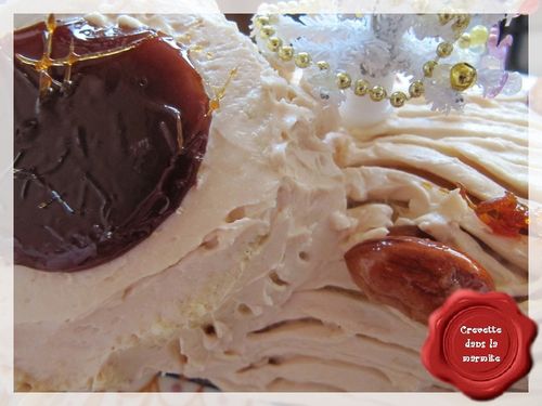 Bûche de noël au caramel au beurre salé1