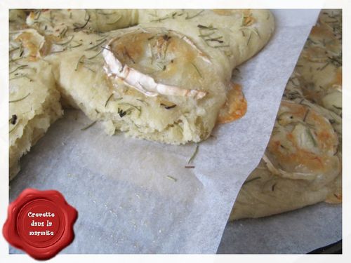 Fougasse-chevre-Romarin2.JPG