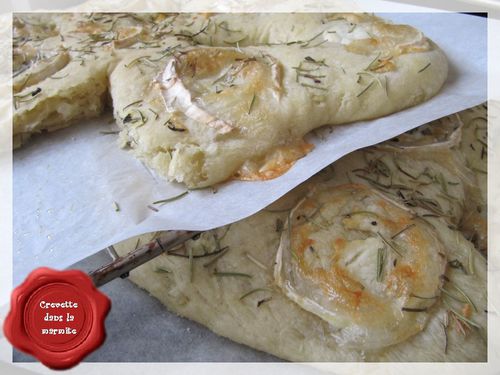 Fougasse-chevre-Romarin3.JPG