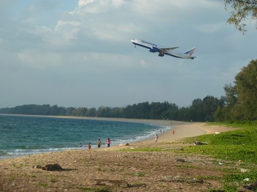 Maikhao Beach (Flughafen)