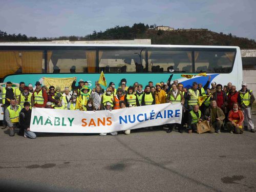mably sans nucleaire vienne chaine humaine3