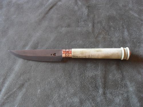 couteau à tranchant rapporté (manche cuivre et bois de ce
