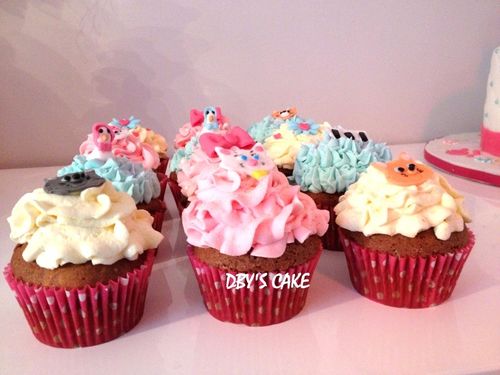 Cupcakes-5846-001.JPG