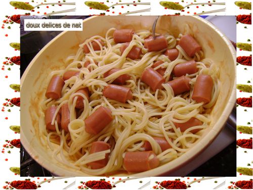 Spaguettis-saucisses--2-.JPG