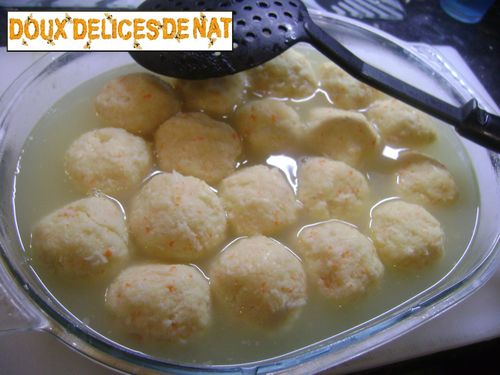 Boulettes de semoule au surimi Boulettes-de-semoule-au-surimi--2-.JPG