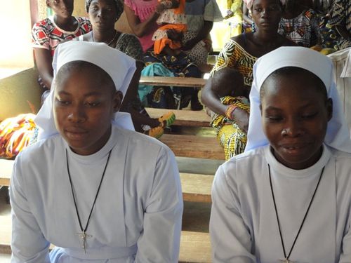 Fraternité Sacerdotale à Didyr (12)