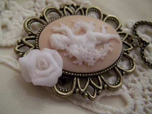 broche1