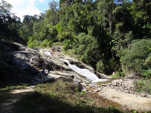 DSC03211 Mor Paeng waterfall (800x600)