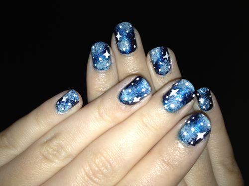 Nail art galaxy