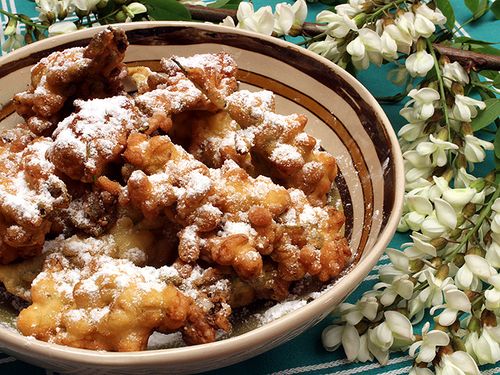 Beignets de Fleurs d'Acacias Beignets de Fleurs d'Acacias