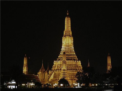 Wat-Arun-Temple.jpeg