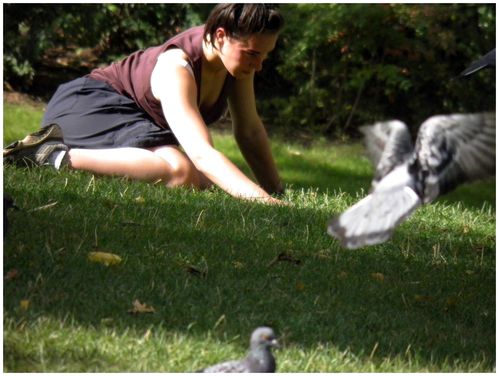 100915 018 la fille aux pigeons (1)