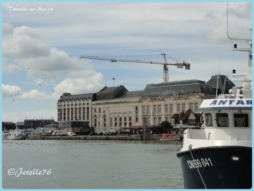 Deauville-016-border.jpg