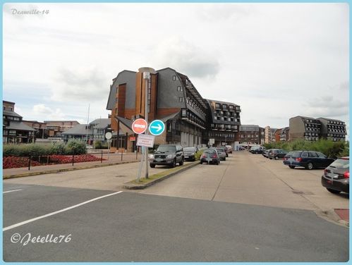 Deauville-021-border.jpg