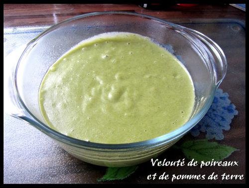 veloute-de-poireaux-et-de-pommes-de-terre.jpg