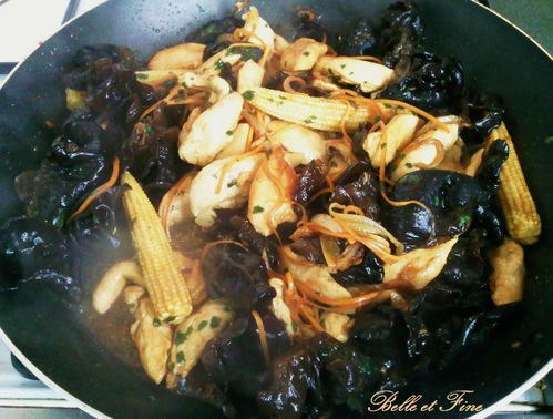poulet-champignons-noirs.jpg