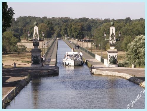 Briare-Canal-10.jpg