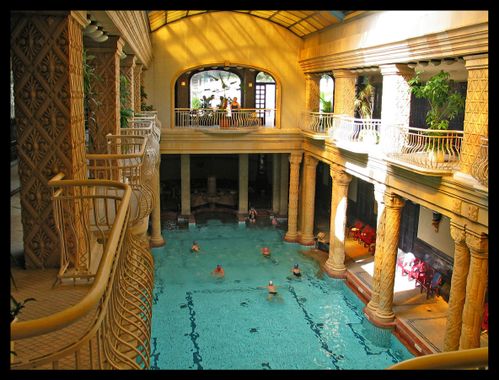 gellert-furdo-inside
