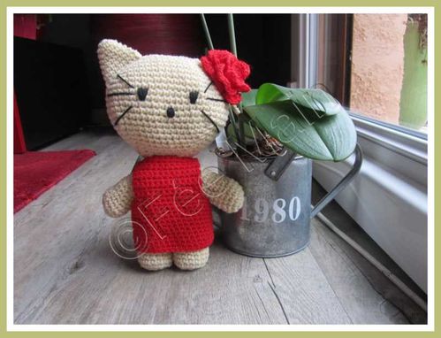 Crochet Hello Kitty 2