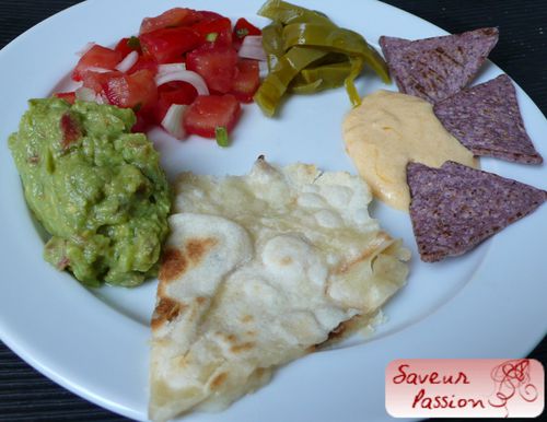 saveursmexicainesguacamolequesadillapicogallo.jpg