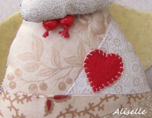 Poule-Atelier-des-coeurs--detail.jpg