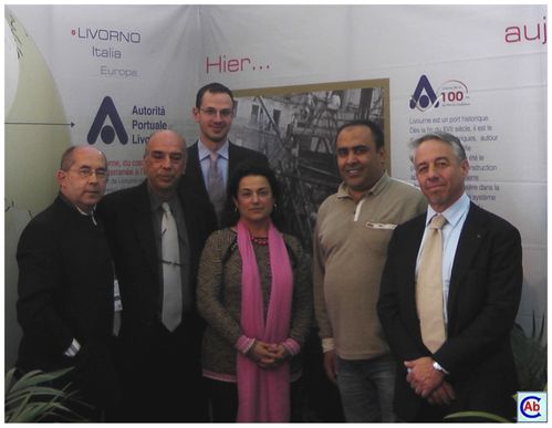 Alain Foto Stand APL