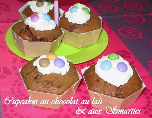 Cupcakes au chocolat au lait & smarties2