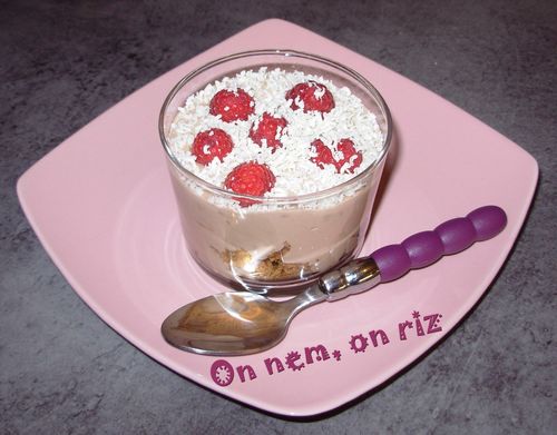 Trifle philadelphia milka, framboises & spéculoos1
