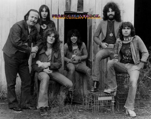 null VARIATIONS 1975 2